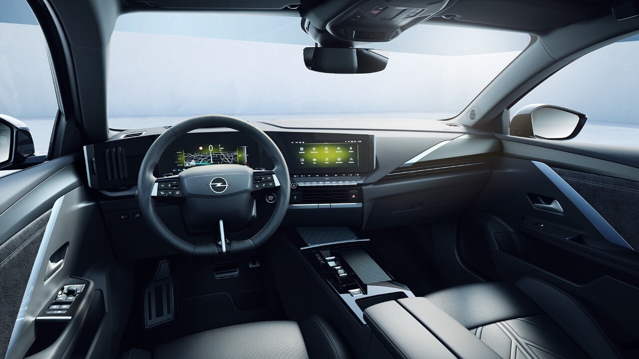 Interieurzicht van het dashboard van de Opel Astra Sports Tourer met Pure Panel-display